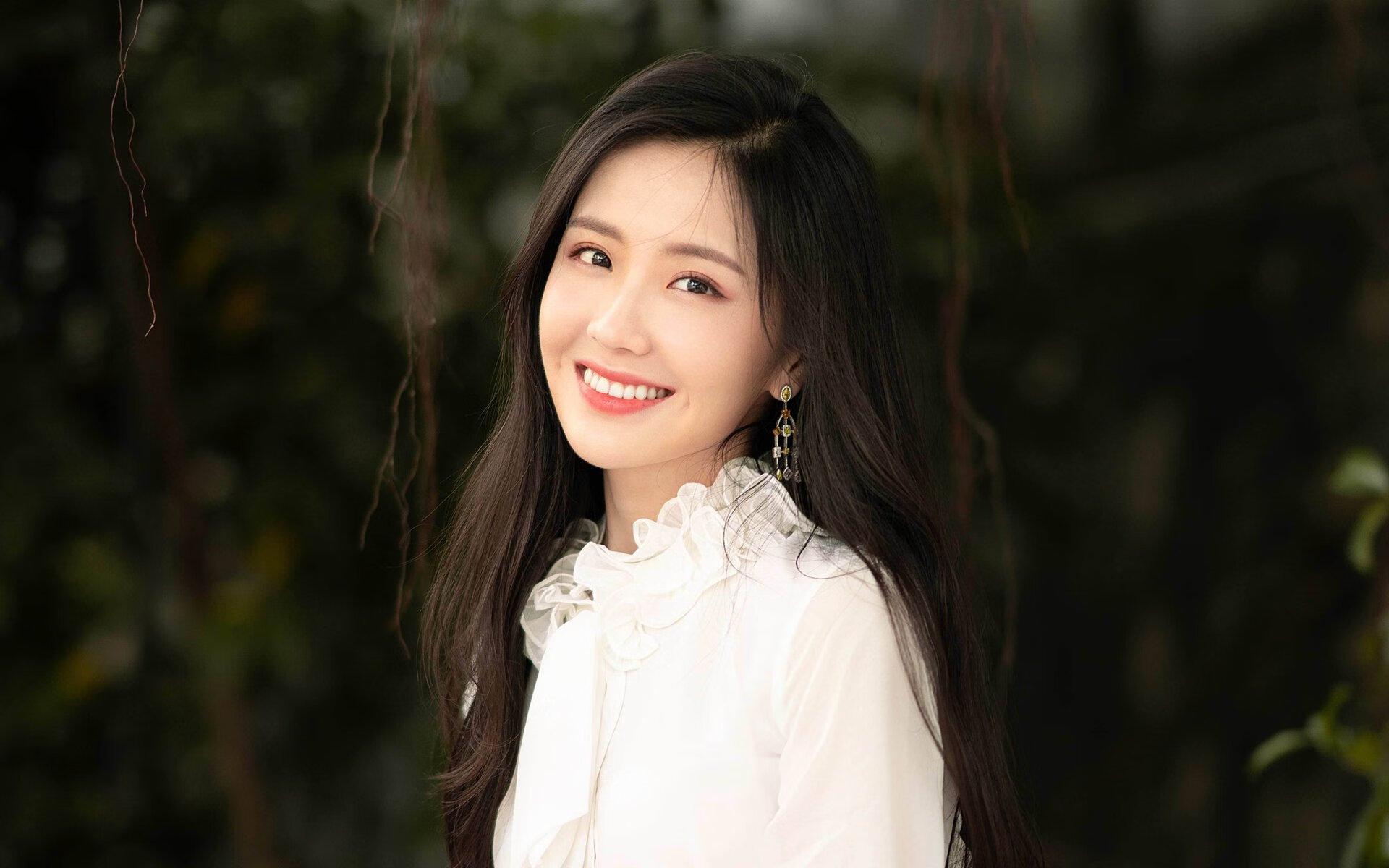 _红土认证系列:硬核比赛挑战极限_,什么是红土