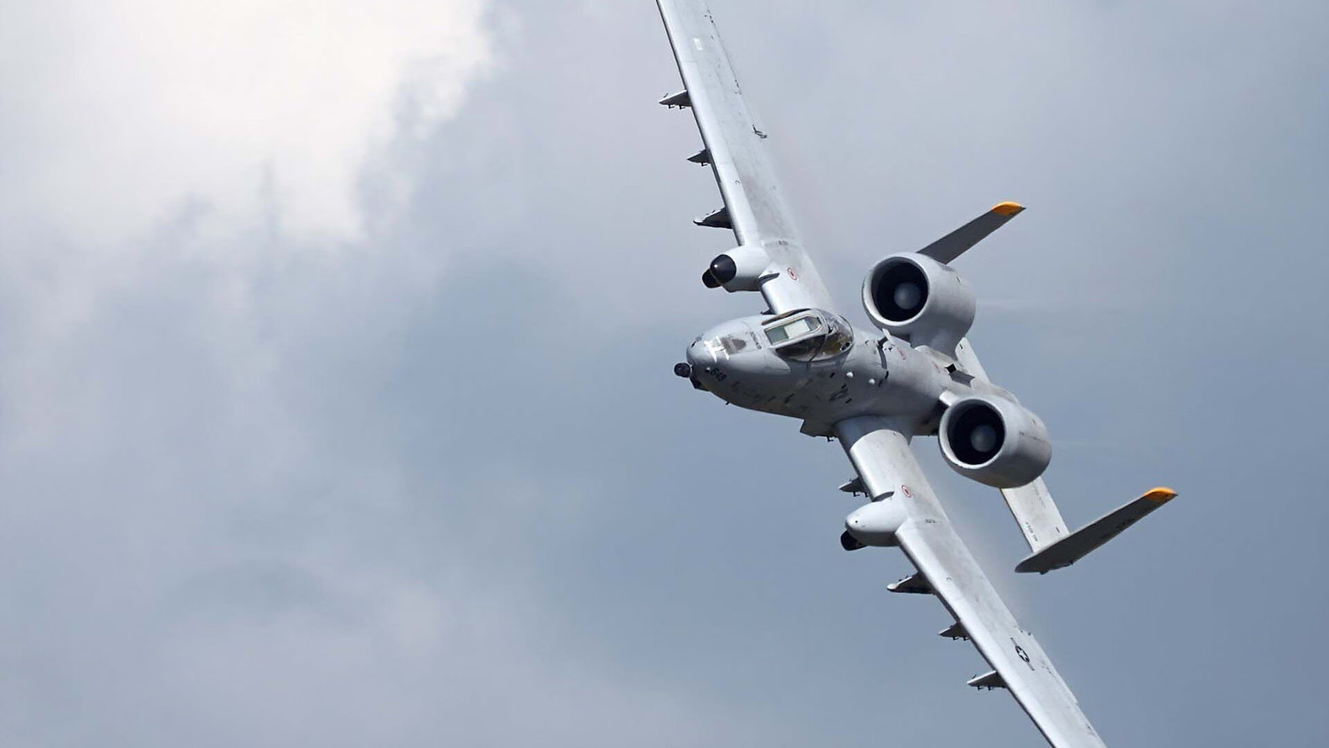 九游娱乐(jiuyou)官网-【高科技助攻】追踪球速和轨迹的现代手段为裁判加码，追踪裁判制裁方法原则